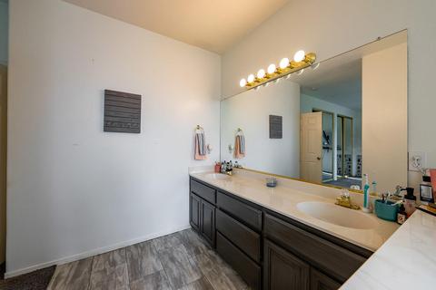 930 Shady St, Lemoore, CA 93245 photo 22