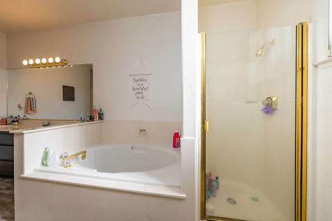 930 Shady St, Lemoore, CA 93245 photo 21