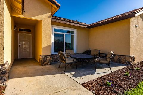930 Shady St, Lemoore, CA 93245 photo 4