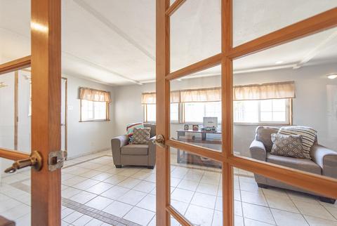 1937 E Alpine Ave, Tulare, CA 93274 photo 17