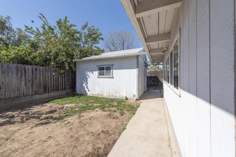 1937 E Alpine Ave, Tulare, CA 93274 photo 31