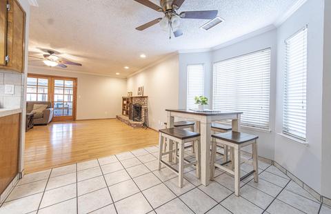 1937 E Alpine Ave, Tulare, CA 93274 photo 16