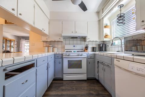 305 Plum Dr, Exeter, CA 93221 photo 15