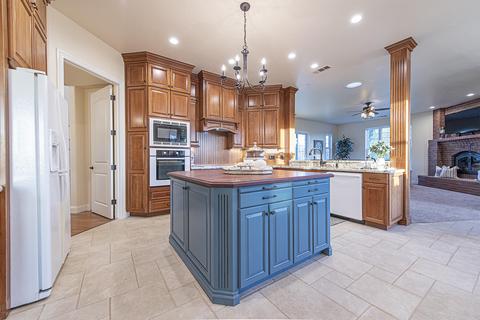 2411 E K Ave, Visalia, CA 93292 photo 14