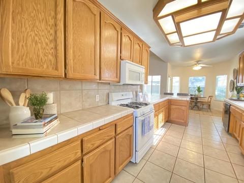388 Old Line Ave, Exeter, CA 93221 photo 9