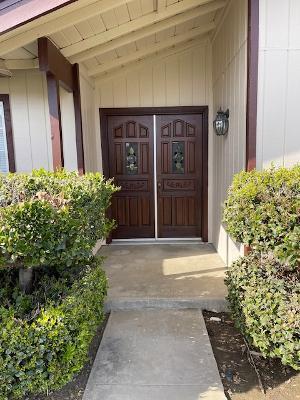1912 E Alpine Ave, Tulare, CA 93274 photo 2