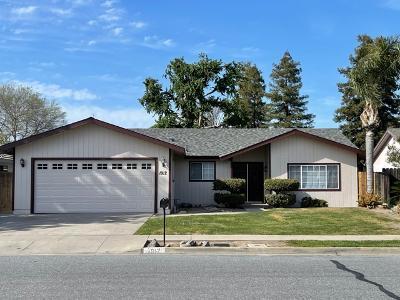 1912 E Alpine Ave, Tulare, CA 93274 photo 1