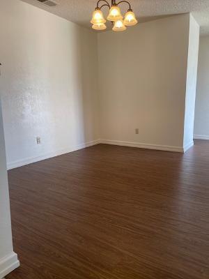 1912 E Alpine Ave, Tulare, CA 93274 photo 6