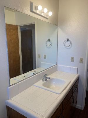 1912 E Alpine Ave, Tulare, CA 93274 photo 18
