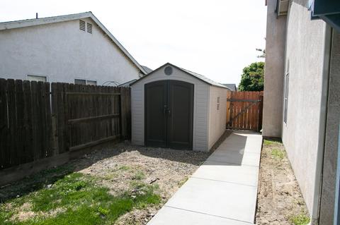 1462 Fir St, Lemoore, CA 93245 photo 25