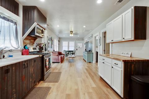 201 S D St, Exeter, CA 93221 photo 12