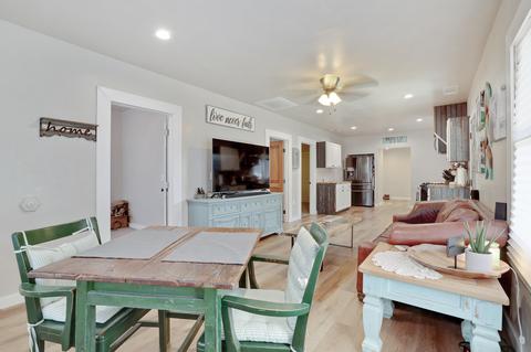 201 S D St, Exeter, CA 93221 photo 5