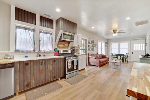 201 S D St, Exeter, CA 93221 photo 9