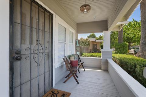 201 S D St, Exeter, CA 93221 photo 2