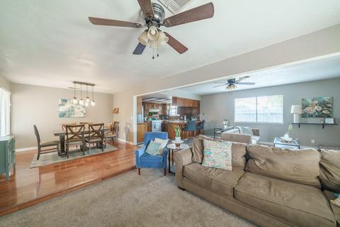 1315 E Carmelo Ave, Tulare, CA 93274 photo 9