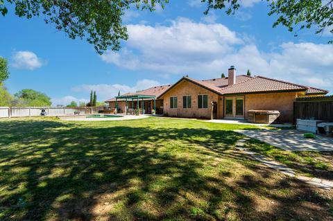 16367 Jackson Ave, Lemoore, CA 93245 photo 5