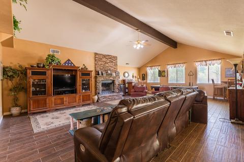 16367 Jackson Ave, Lemoore, CA 93245 photo 12