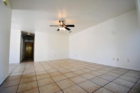 30967 72, Visalia, CA 93291 photo 2
