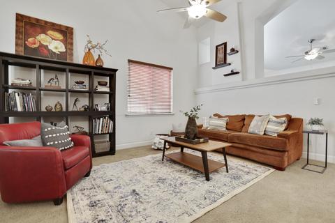 128 E Reese Ave, Visalia, CA 93277 photo 11