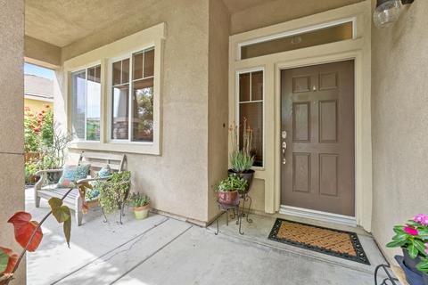 128 E Reese Ave, Visalia, CA 93277 photo 6