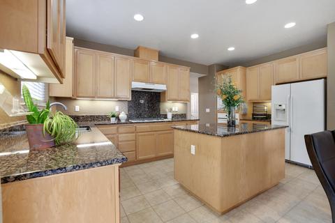 128 E Reese Ave, Visalia, CA 93277 photo 20