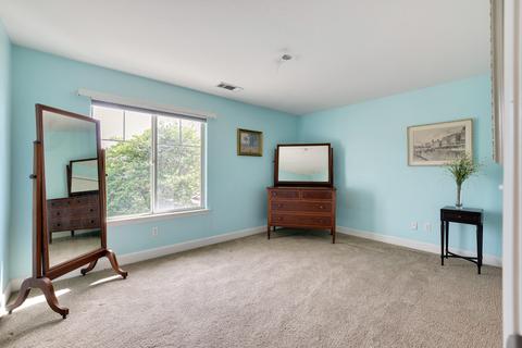 128 E Reese Ave, Visalia, CA 93277 photo 26
