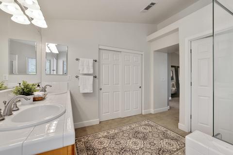 128 E Reese Ave, Visalia, CA 93277 photo 33
