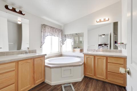 13531 17th Ave, Lemoore, CA 93245 photo 32