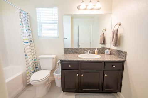 2041 Lombard Ln, Clovis, CA 93619 photo 46