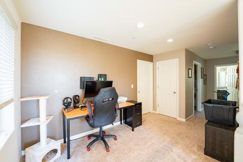 2041 Lombard Ln, Clovis, CA 93619 photo 27