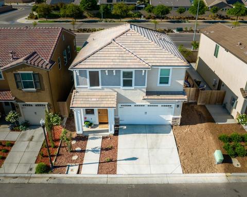 2041 Lombard Ln, Clovis, CA 93619 photo 5