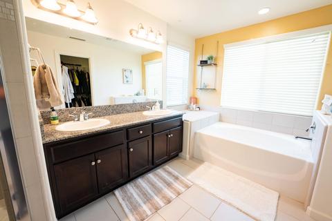 2041 Lombard Ln, Clovis, CA 93619 photo 33