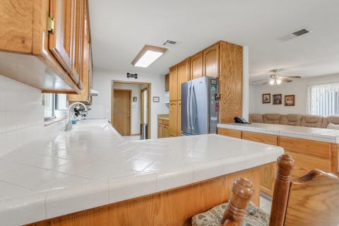 15875 Avenue 320, Ivanhoe, CA 93235 photo 24