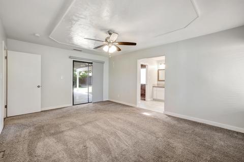 2111 E Iris Ave, Visalia, CA 93292 photo 25