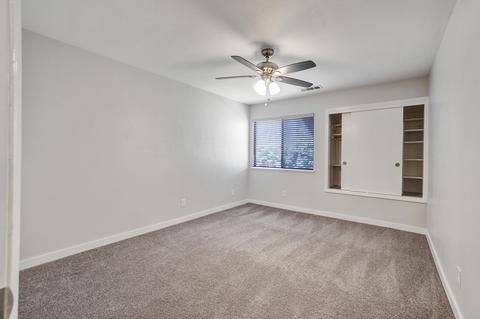 2111 E Iris Ave, Visalia, CA 93292 photo 22