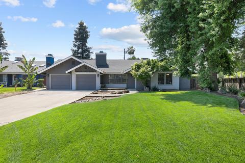 2111 E Iris Ave, Visalia, CA 93292 photo 1