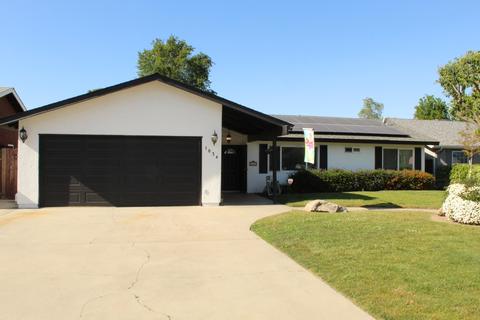 1034 E Howard Ct, Visalia, CA 93292 photo 3