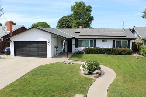 1034 E Howard Ct, Visalia, CA 93292 photo 32