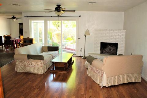 1034 E Howard Ct, Visalia, CA 93292 photo 7