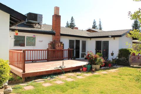 1034 E Howard Ct, Visalia, CA 93292 photo 25