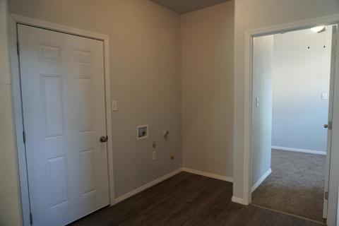 1107 Hall Ave, Corcoran, CA 93212 photo 15