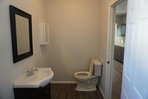1107 Hall Ave, Corcoran, CA 93212 photo 19