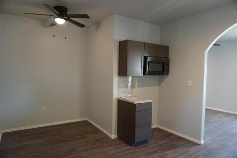 1107 Hall Ave, Corcoran, CA 93212 photo 13