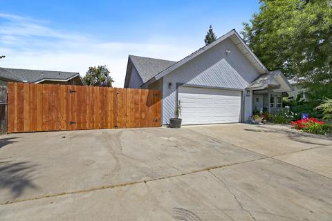 3202 E Race Ave, Visalia, CA 93292 photo 5