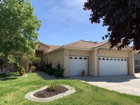 940 Par Ave, Lemoore, CA 93245 photo 2