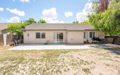 1480 Chimney Way, Lemoore, CA 93245 photo 17