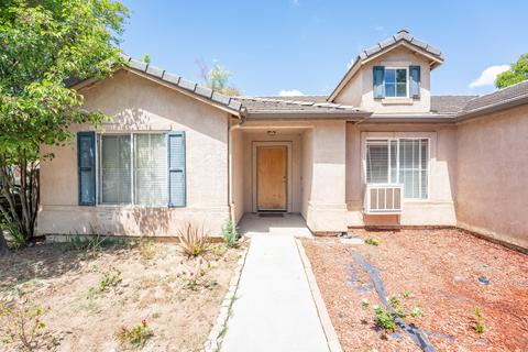 1480 Chimney Way, Lemoore, CA 93245 photo 1