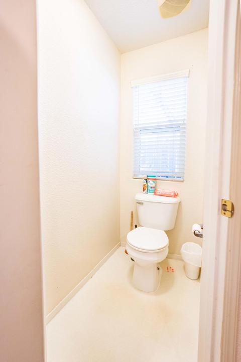 1480 Chimney Way, Lemoore, CA 93245 photo 10