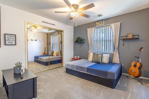 640 E Babcock Ave, Visalia, CA 93292 photo 29