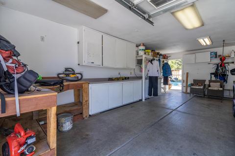 640 E Babcock Ave, Visalia, CA 93292 photo 31